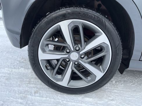 Certified 2021 Hyundai Kona Limited image 11