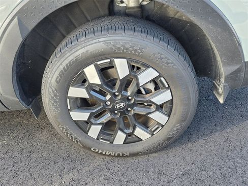 Used 2025 Hyundai Santa Cruz SEL image 6