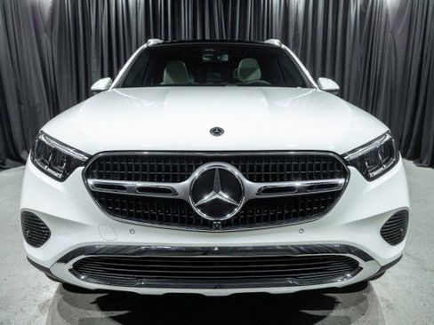 New 2026 Mercedes-Benz GLC 300 4MATIC image 2