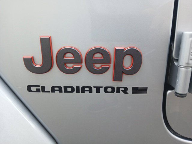 Used 2023 Jeep Gladiator Mojave w/ Cold Weather Group AWD/4WD image 11