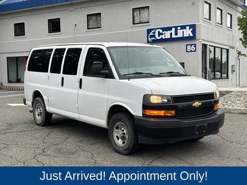 Used 2021 Chevrolet Express 2500 LS w/ Driver Convenience Package RWD image 1