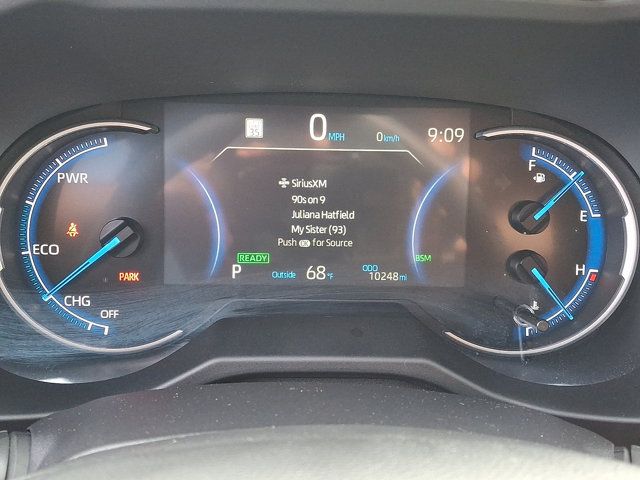 Used 2025 Toyota RAV4 XSE w/ Weather Package AWD/4WD image 21