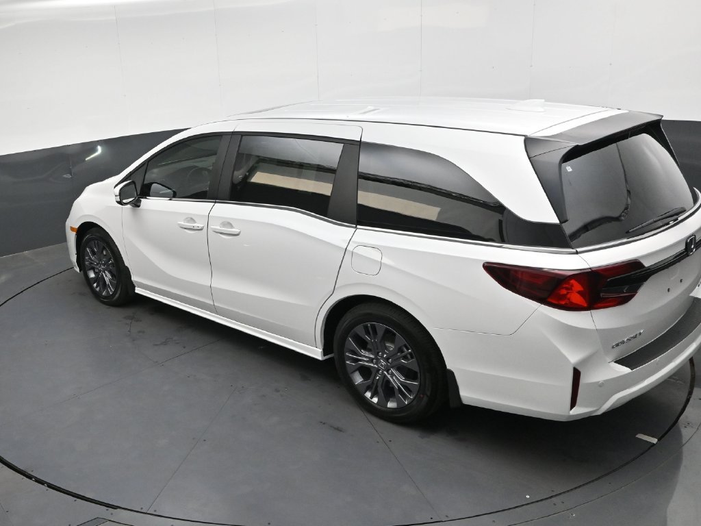 New 2027 Honda Odyssey Touring image 21
