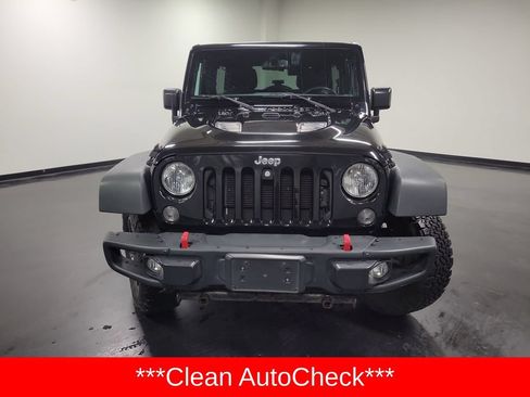 Used 2016 Jeep Wrangler Unlimited Rubicon AWD/4WD image 2