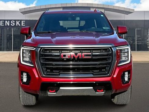 Used 2021 GMC Yukon AT4 w/ Technology Package image 3