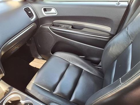 Used 2019 Dodge Durango SXT image 12