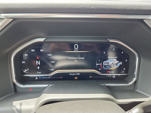 New 2025 GMC Sierra 2500 Denali w/ Denali Reserve Package image 23