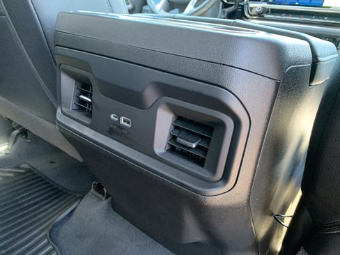 Used 2025 Chevrolet Silverado 3500 LT w/ Convenience Package AWD/4WD image 43