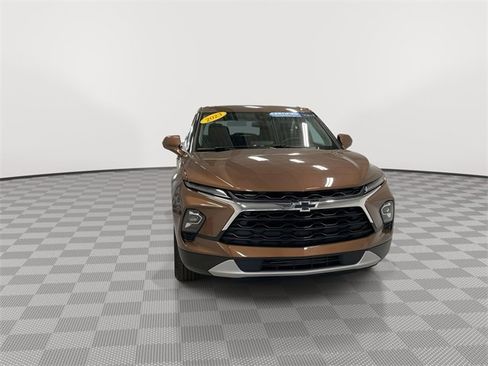 Certified 2023 Chevrolet Blazer LT w/ Driver Confidence Package image 3