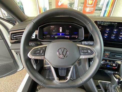 Certified 2026 Volkswagen Jetta Sport FWD image 21