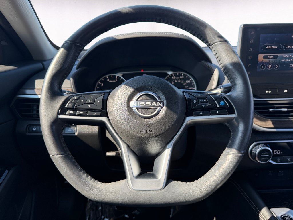 Used 2024 Nissan Altima 2.5 SL AWD/4WD image 12