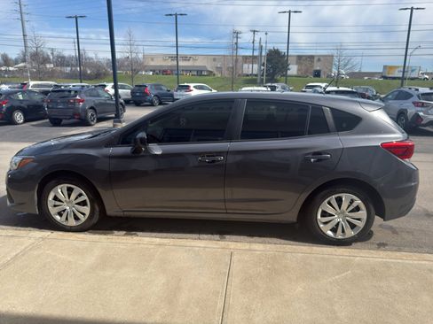 Used 2023 Subaru Impreza 2.0i image 5