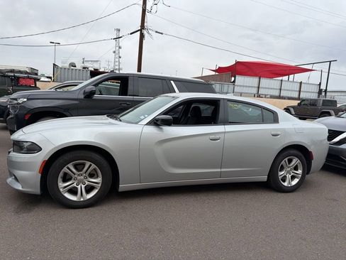 Used 2023 Dodge Charger SXT image 5