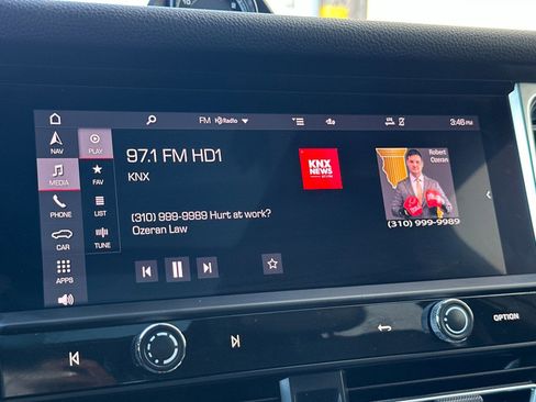 Used 2024 Porsche Macan image 21