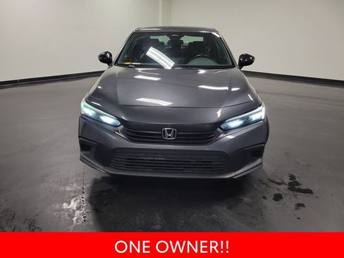 Used 2024 Honda Civic Sport image 3