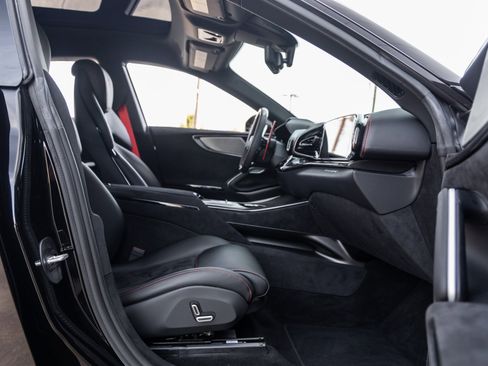 Used 2025 Ferrari Purosangue image 46