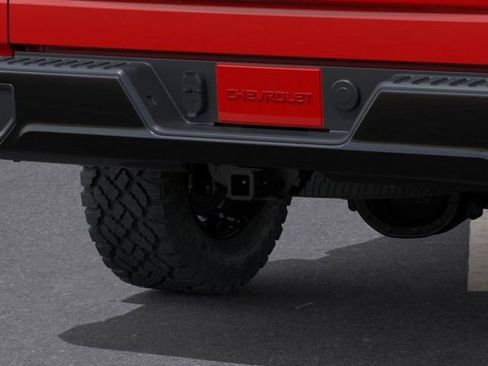New 2025 Chevrolet Silverado 1500 Custom Trail Boss w/ LPO, Dark Essentials Package AWD/4WD image 14