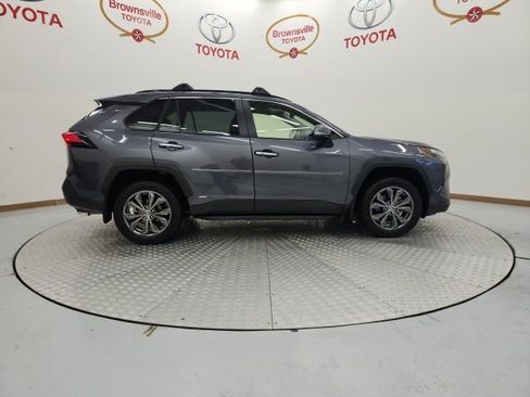 Used 2025 Toyota RAV4 Limited image 3