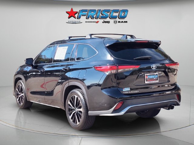 Used 2021 Toyota Highlander XSE FWD image 5
