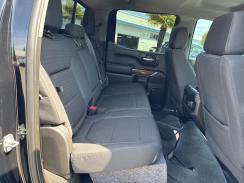 Used 2021 Chevrolet Silverado 1500 LT Trail Boss w/ Convenience Package II AWD/4WD image 11