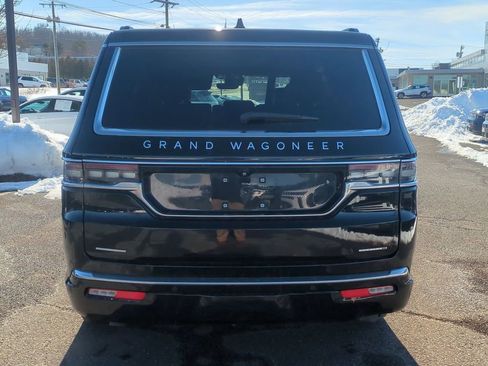 Used 2022 Jeep Grand Wagoneer Series I w/ Rear Seat Video Group 1 image 4