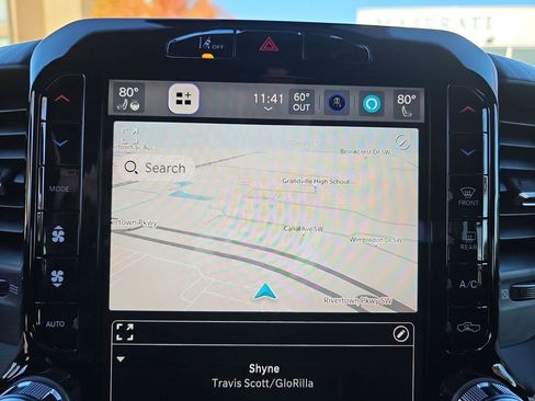 New 2026 RAM 1500 4x4 Crew Cab image 20