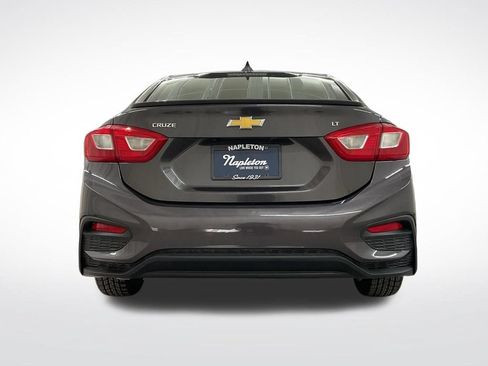 Used 2017 Chevrolet Cruze LT w/ Sun And Sound Package FWD image 22