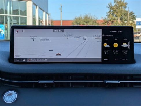 Used 2023 Genesis Electrified GV70 Advanced image 23