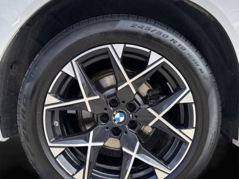 Used 2025 BMW X3 xDrive30i w/ Premium Package image 11