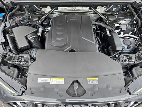 New 2025 Audi Q5 Premium Plus image 35