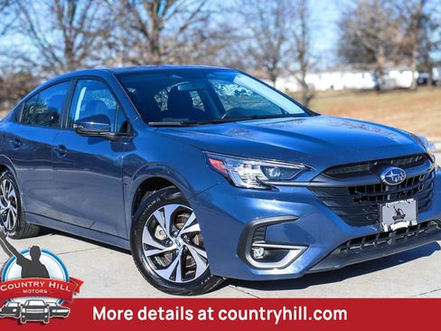 Used 2024 Subaru Legacy Premium AWD/4WD image 1