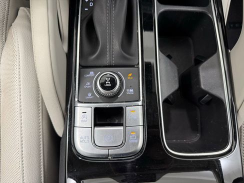 Used 2022 Kia Telluride SX w/ Towing Package AWD/4WD image 27