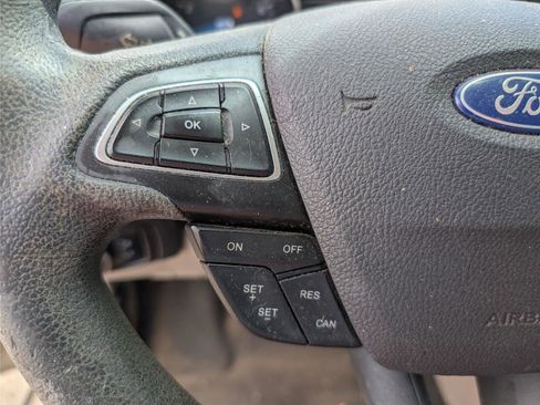 Used 2016 Ford Focus SE image 21