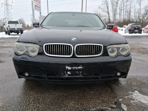 Used 2004 BMW 745Li image 2