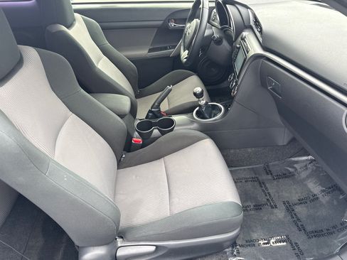 Used 2016 Scion tC FWD image 13