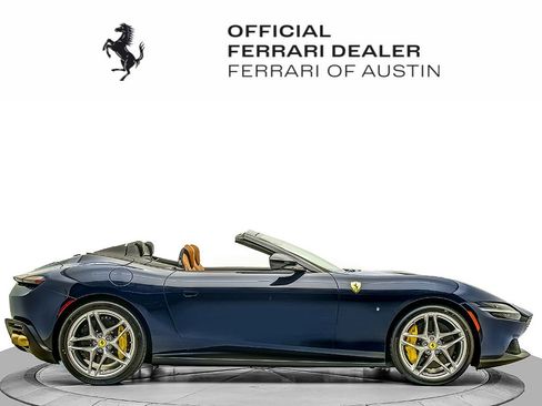 Used 2026 Ferrari Roma Spider RWD image 8