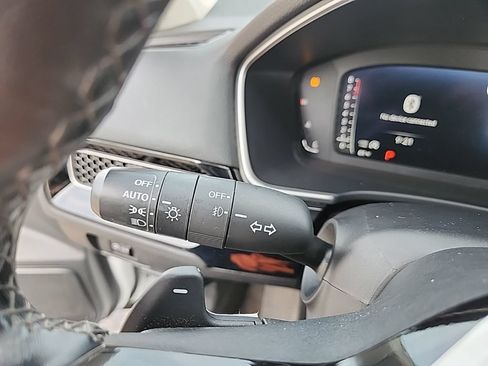 Used 2023 Honda Civic Touring image 18