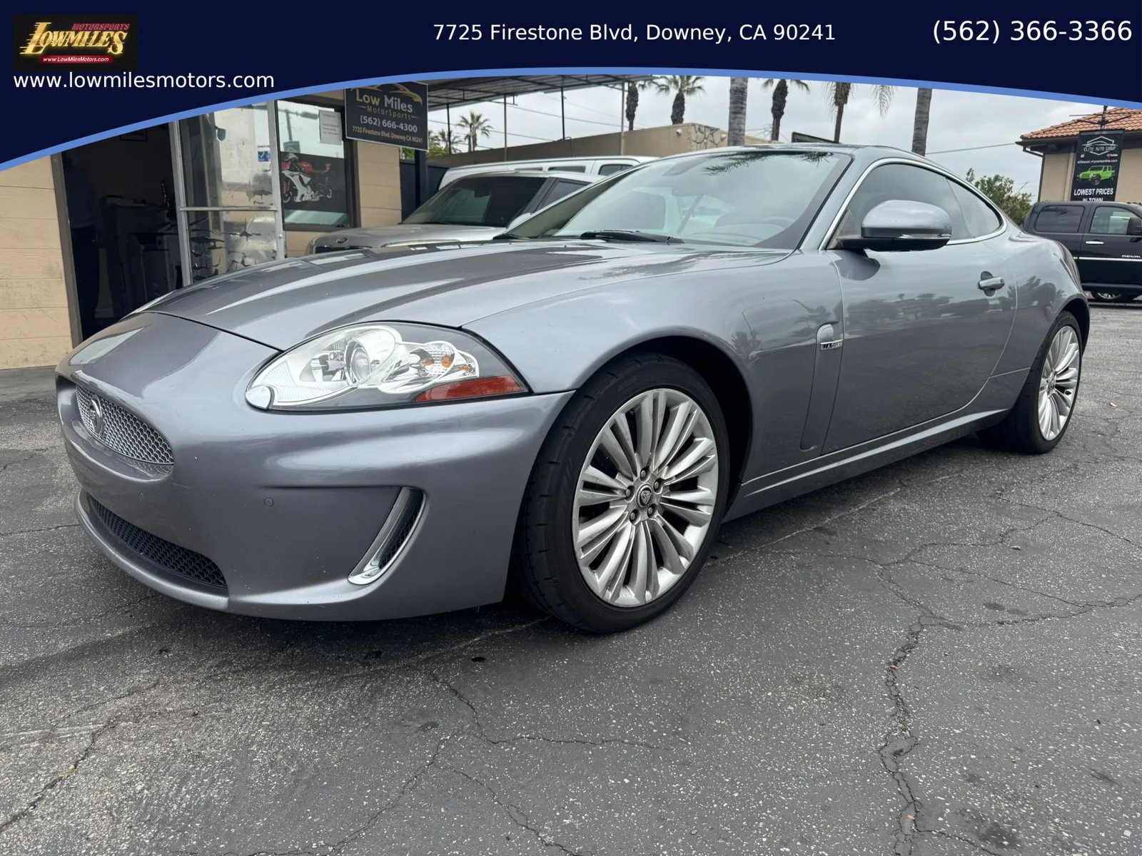 Used 2010 Jaguar XK Coupe RWD image 1