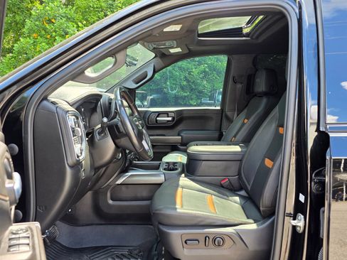 Used 2021 GMC Sierra 1500 AT4 w/ AT4 Premium Package AWD/4WD image 11