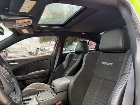Used 2023 Dodge Charger Scat Pack w/ Daytona Edition Group RWD image 23
