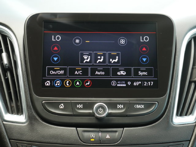 Used 2023 Chevrolet Malibu LT FWD image 22