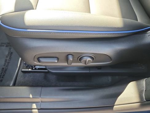 New 2026 Buick Envista Sport Touring w/ Convenience I Package FWD image 16
