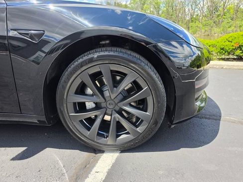 Used 2022 Tesla Model 3 Long Range AWD/4WD image 4