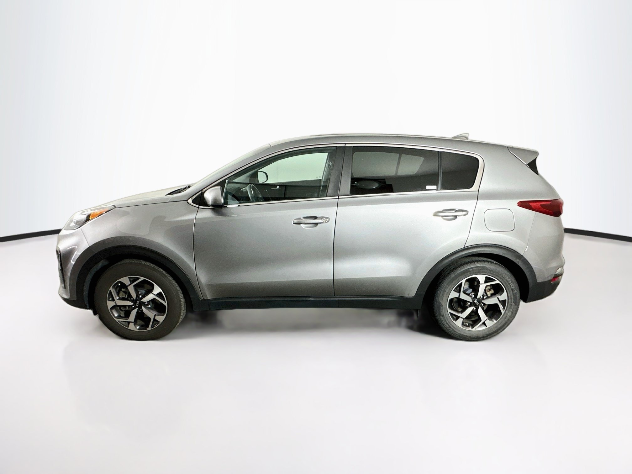 Used 2021 Kia Sportage LX FWD image 4