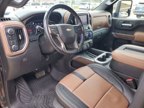 Used 2020 Chevrolet Silverado 3500 High Country w/ Z71 Off-Road Package image 18