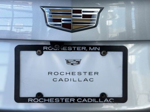 Used 2020 Cadillac XT4 Luxury w/ Cold Weather Package image 45