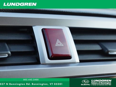 Used 2017 Subaru Outback 2.5i Limited image 23