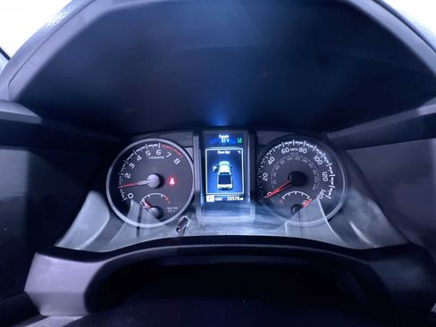 Used 2023 Toyota Tacoma SR image 14