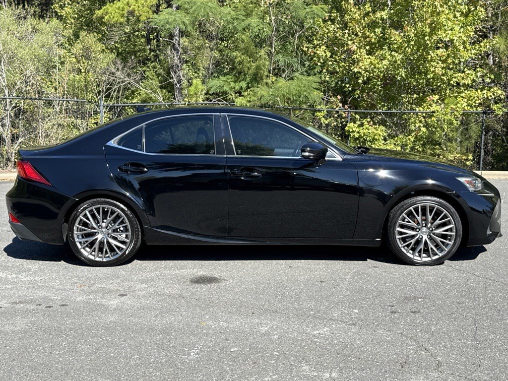 Used 2017 Lexus IS 200t RWD image 8
