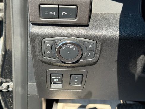 Used 2018 Ford F150 XLT w/ Equipment Group 302A Luxury image 18